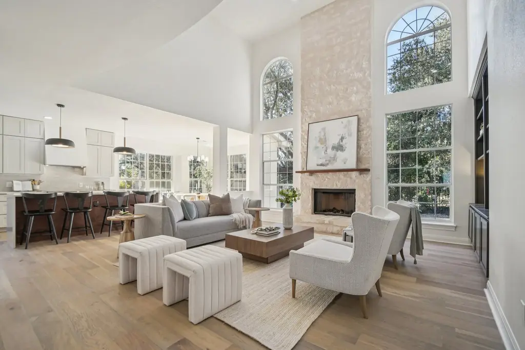 10 Lost Meadow Trail, The Hills