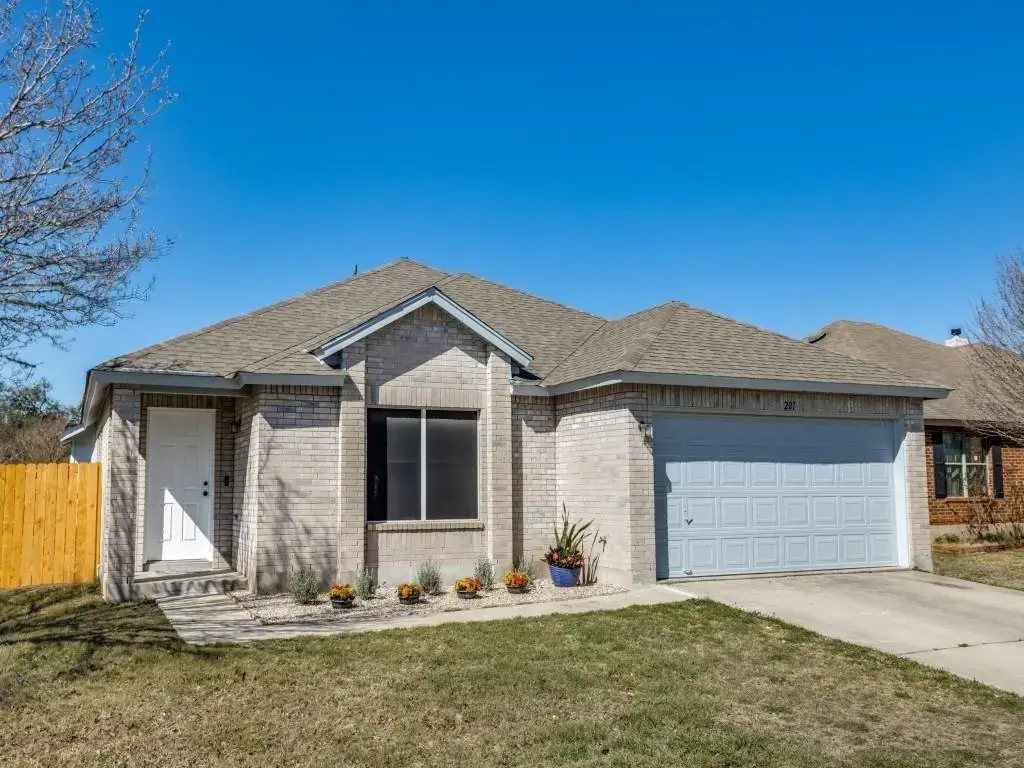 201 Sil Cove, Leander