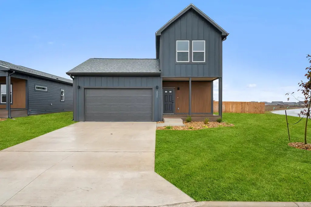 2025 Applewood Drive, Lockhart