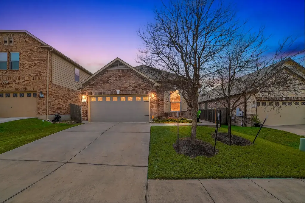 1525 Arial Drive, Austin