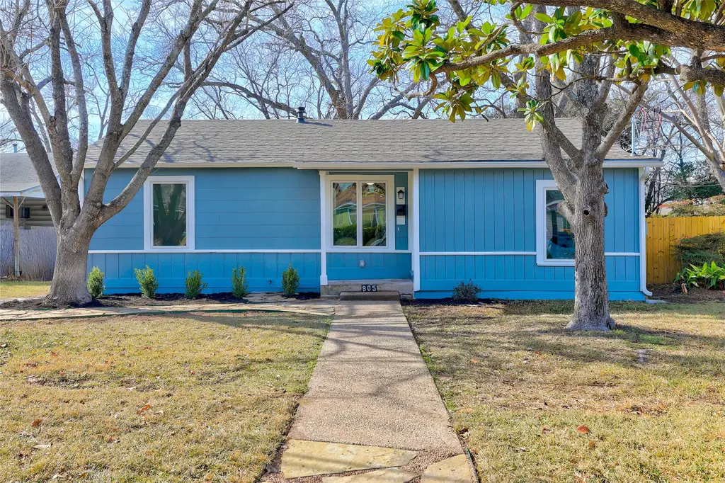 905 E 55th 1/2 Street, Austin
