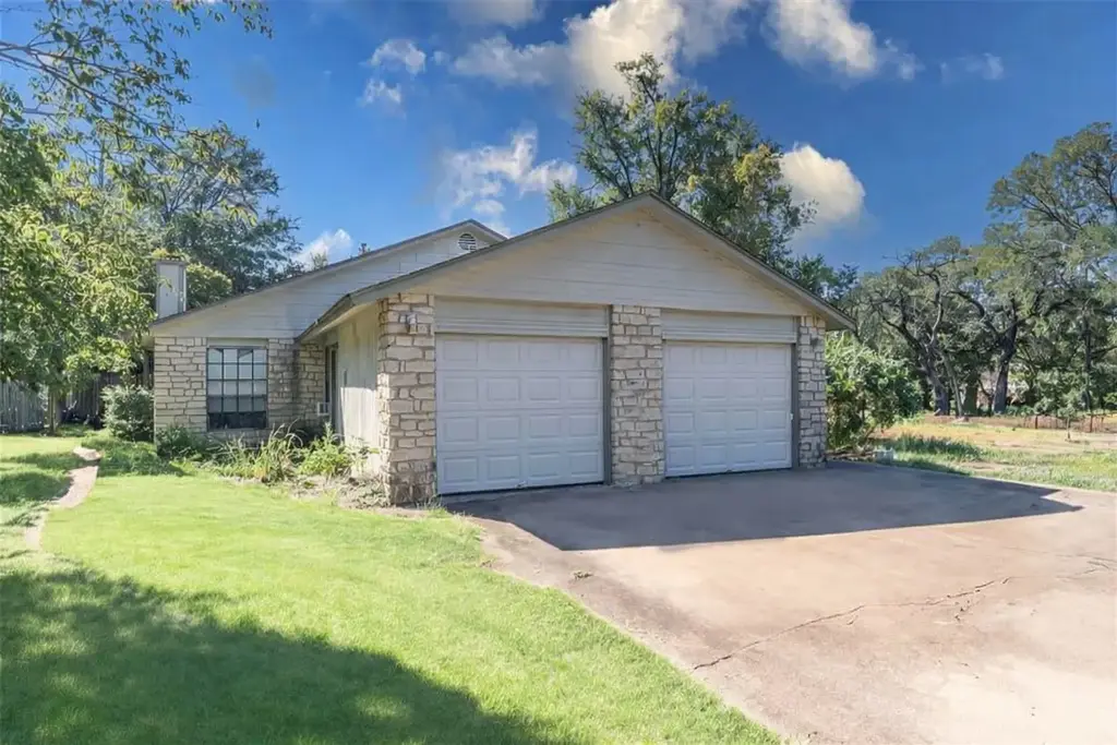 12003 N Commonwealth Way, Austin