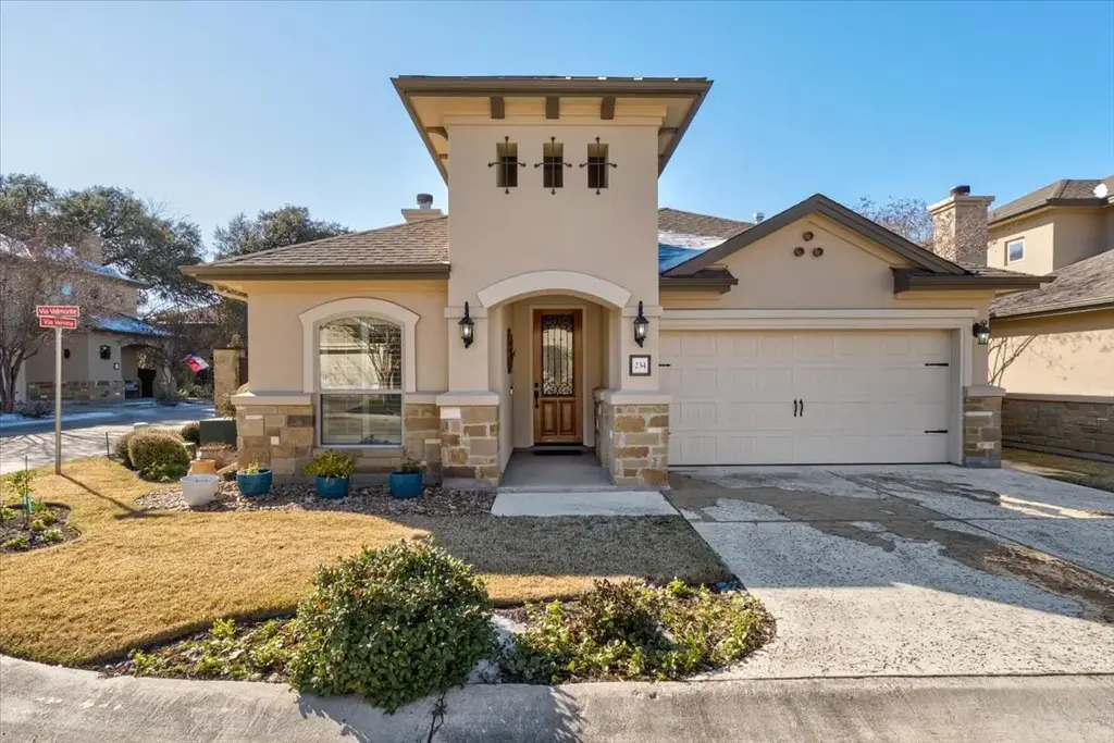234 Via Valmonte Drive, Buda
