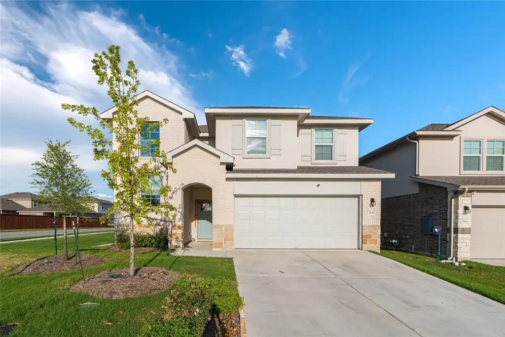 2848 Owl Head Drive, Leander