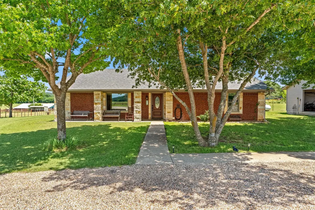 11121 E Us Highway 84 Highway, Gatesville