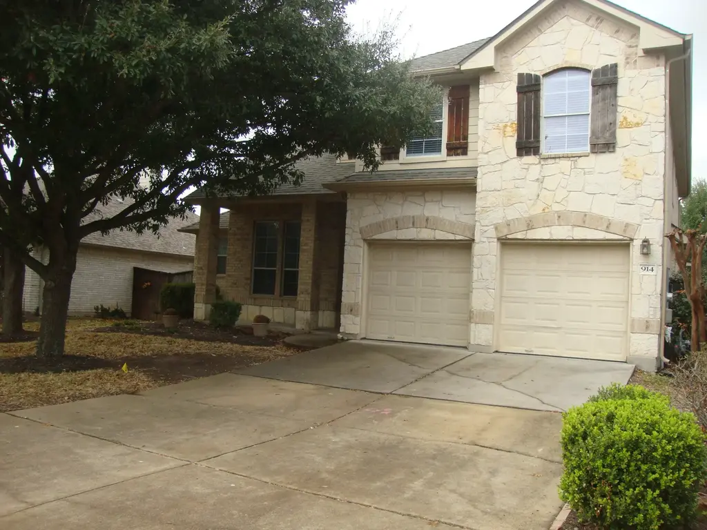 914 Mesquite Hollow Place, Round Rock
