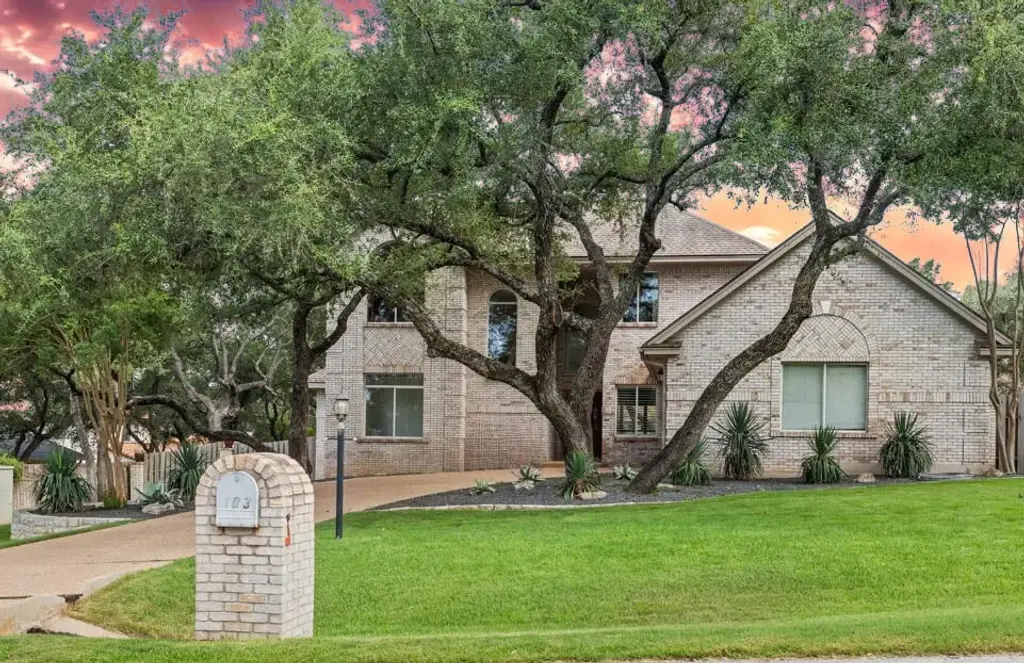 103 El Norte Court, Lakeway