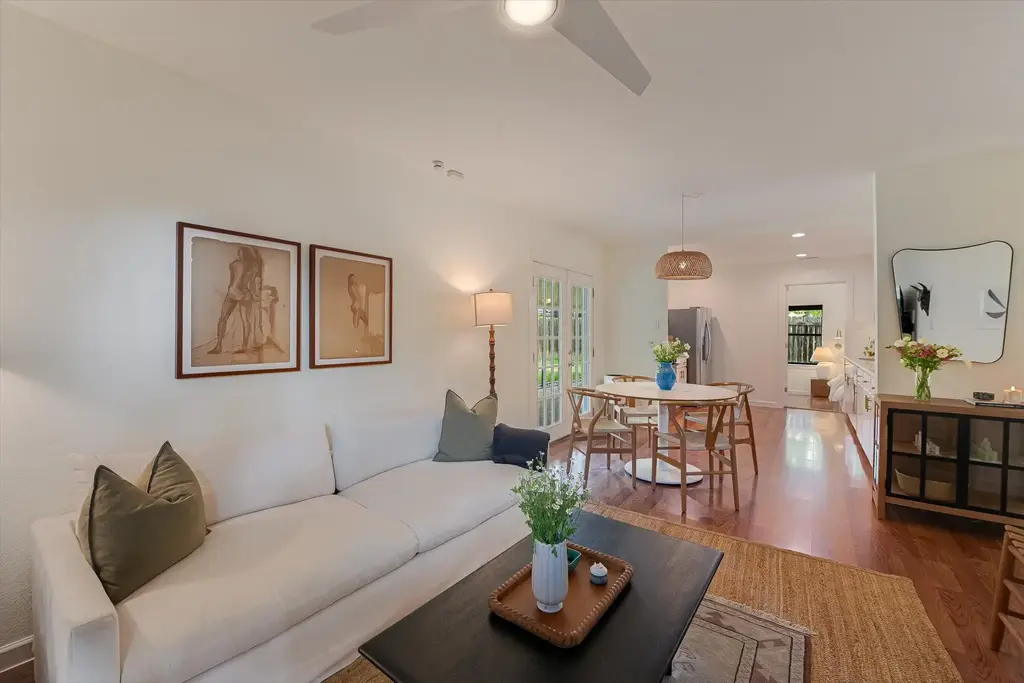 2906 Burning Oak Drive, Austin