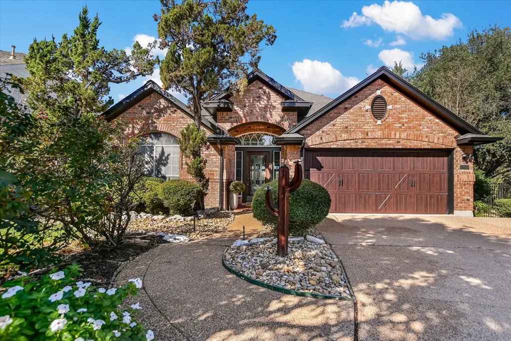4909 China Garden Drive, Austin