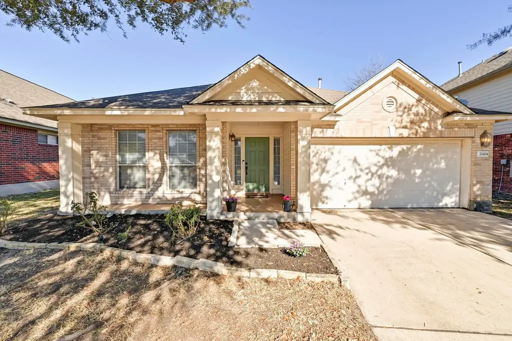 20404 Farm Pond Lane, Pflugerville