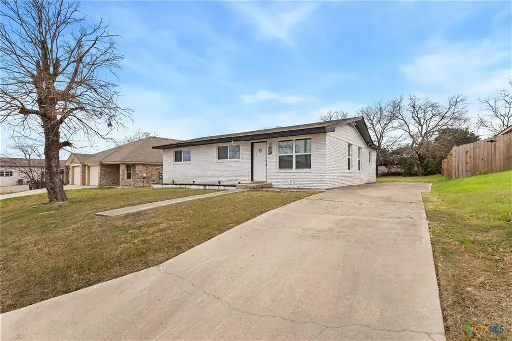 108 W Kathey Road, Harker Heights