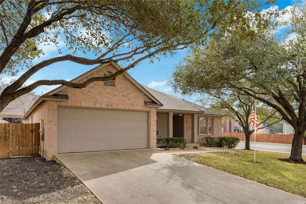 10911 Claywood Drive, Austin