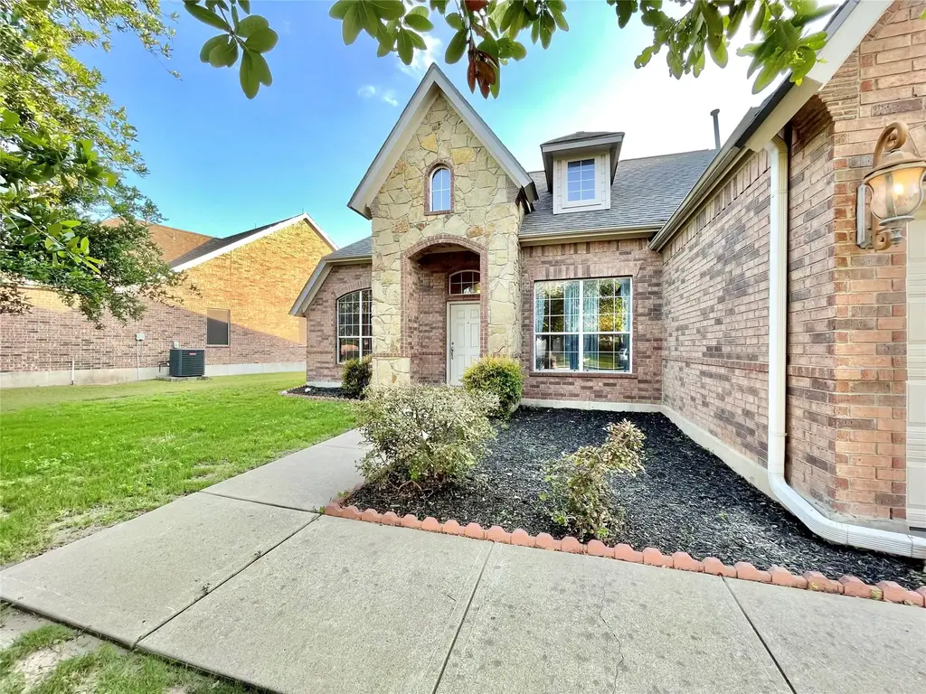 110 Nick Price Loop, Round Rock