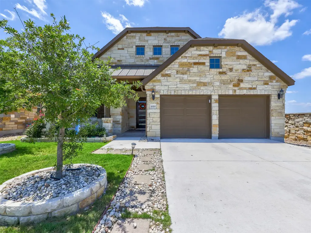 2020 Base Burner Path, Leander