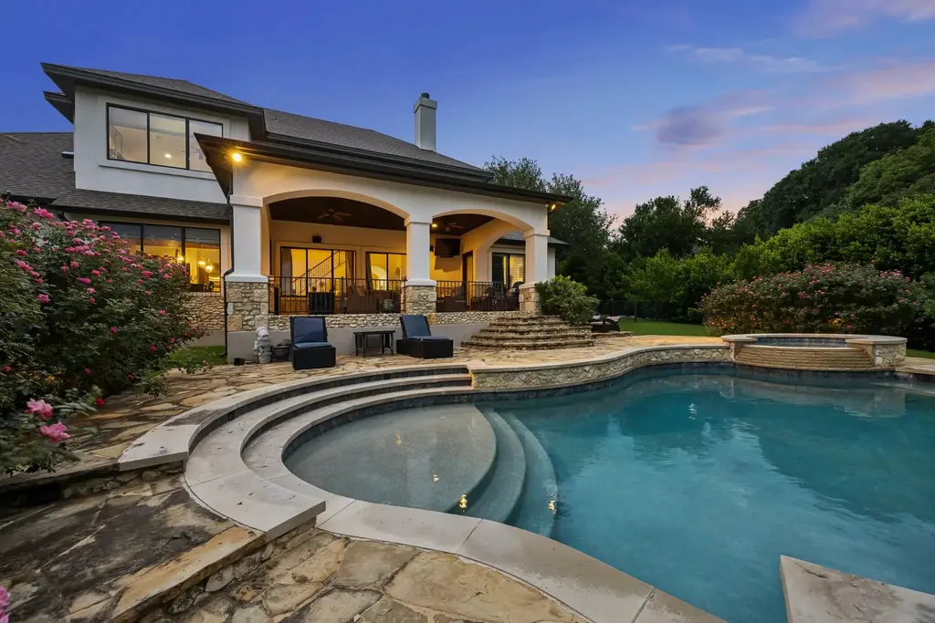1100 High Lonesome Street, Leander
