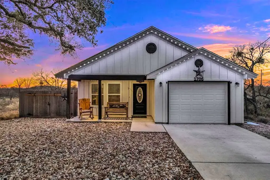 1706 Redwood Drive, Granite Shoals