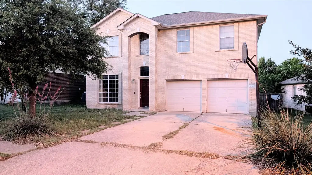 5016 Barlow Drive, Round Rock