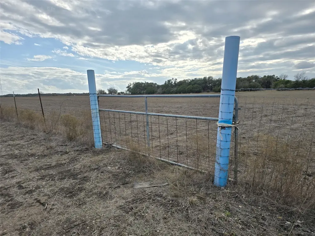 840 County Road 226, Florence