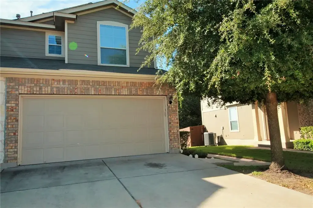 713 Jane Austen Trail B, Pflugerville