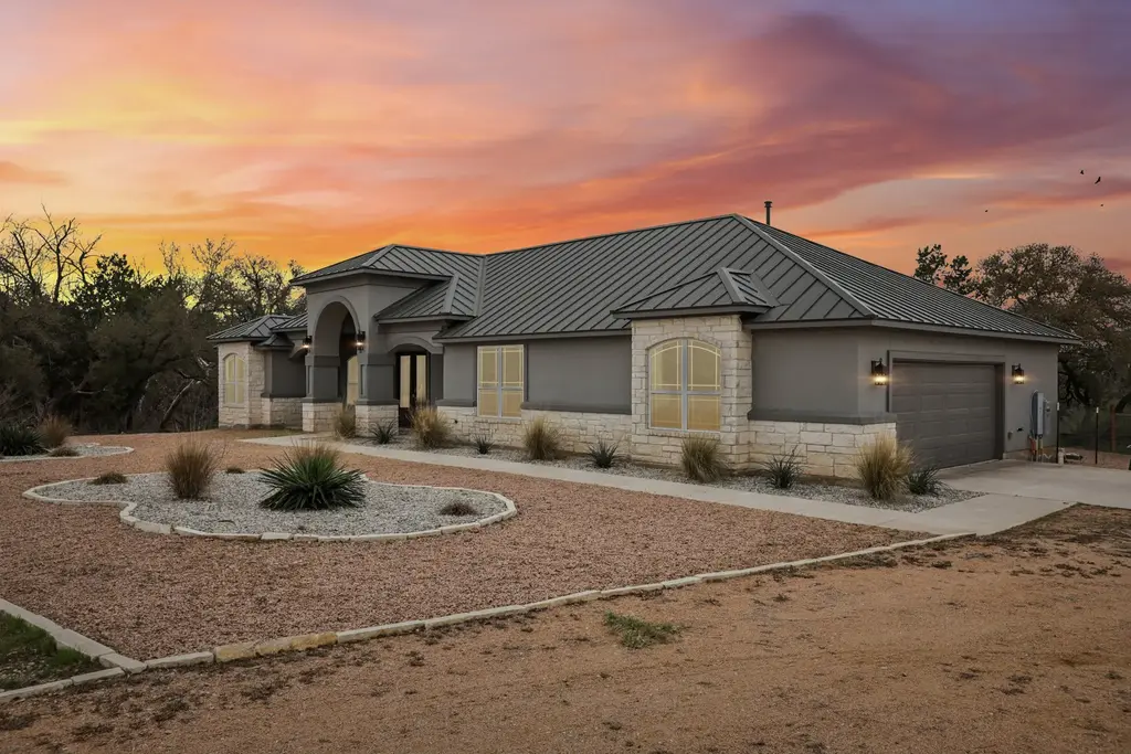 23601 Old Ferry Road 22, Spicewood