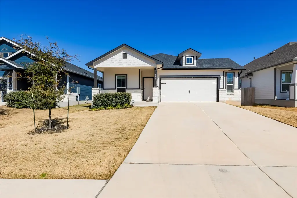 141 Yellowstone Drive, Kyle
