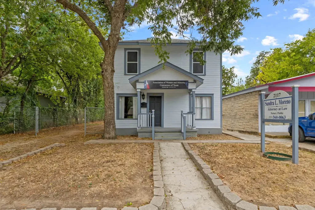 2117 E Cesar Chavez Street, Austin