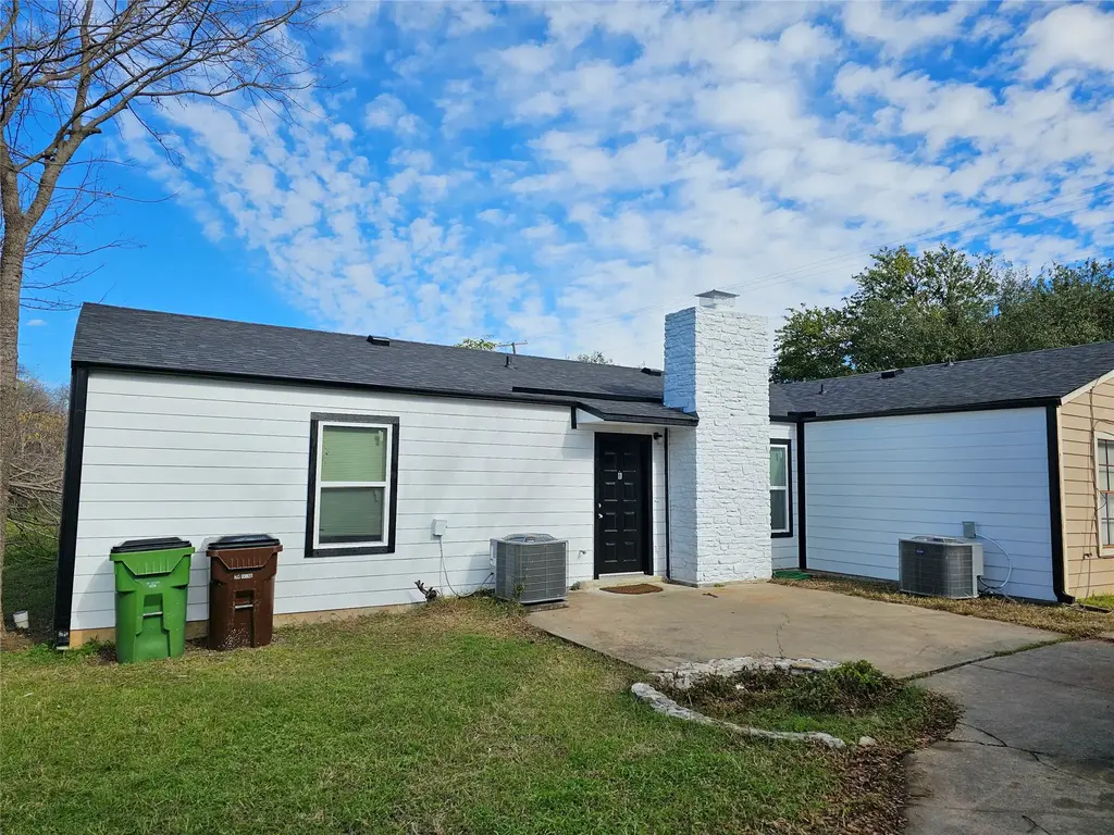 1008 Cushing Drive B, Round Rock