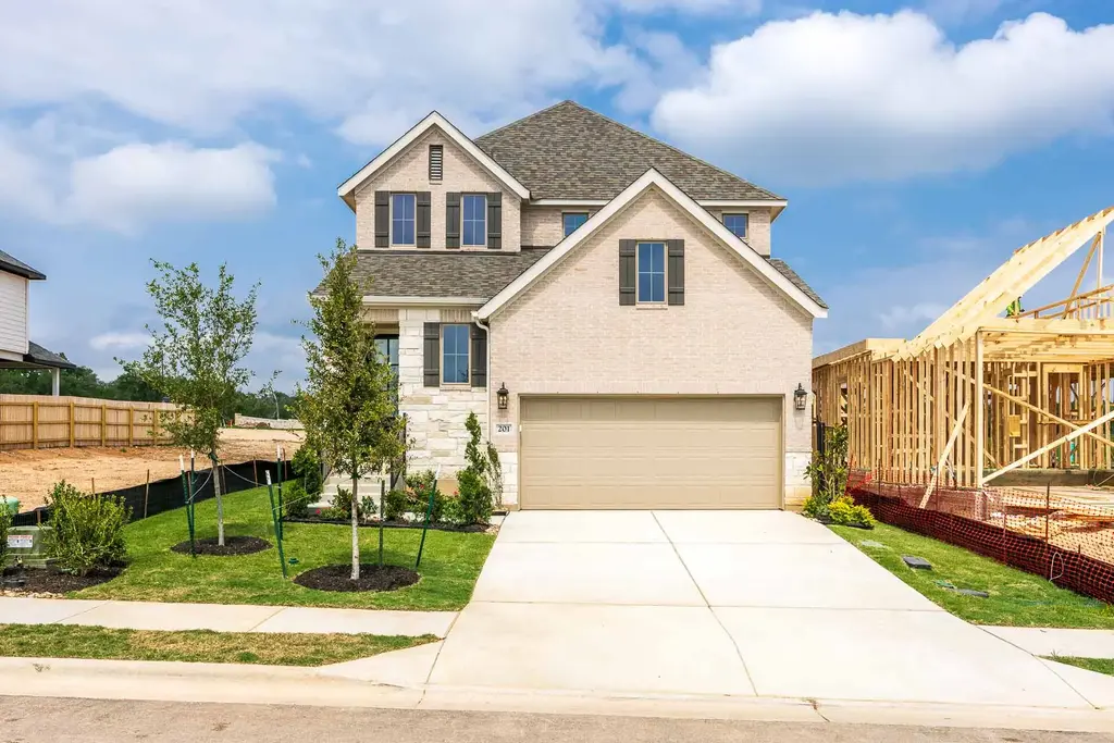 201 Blue Summit Bend, Liberty Hill