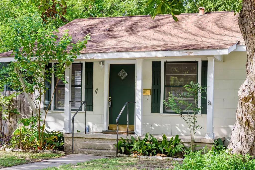 1301 Piedmont Avenue, Austin