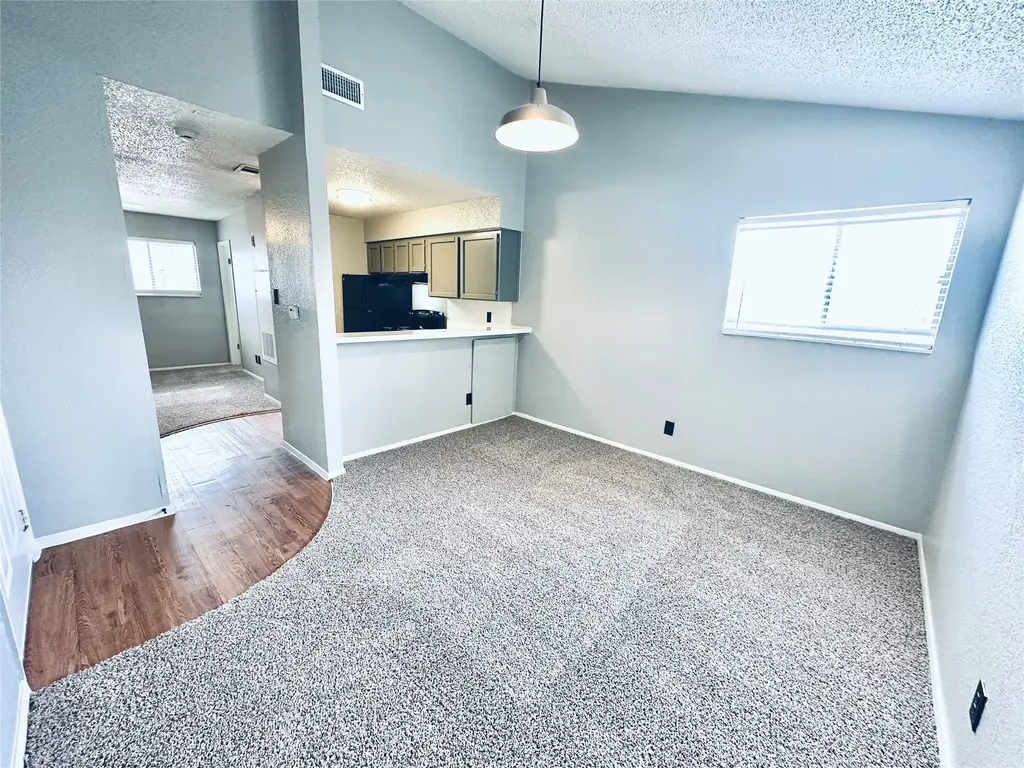 3702 S 2nd Street 321, Austin