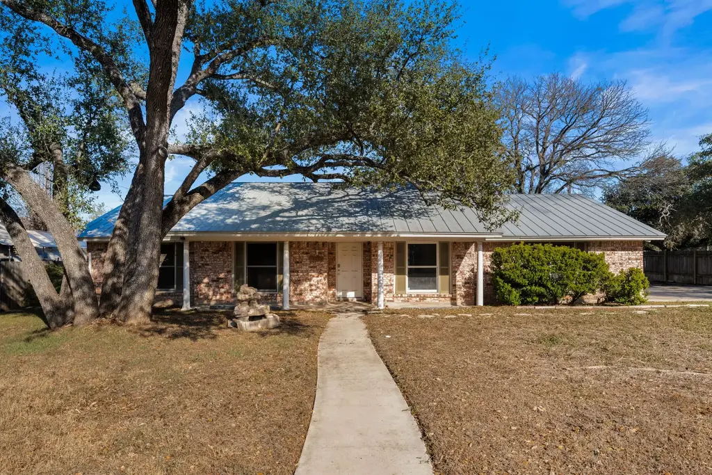 13203 Stillforest Street, Austin