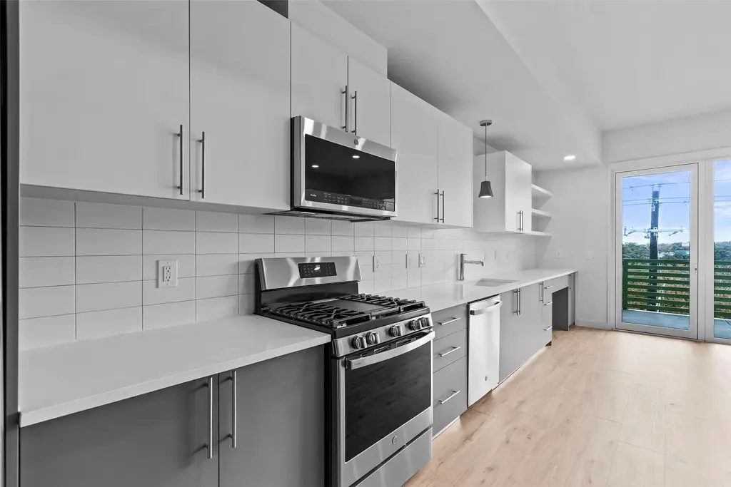 4004 Banister Lane 309, Austin