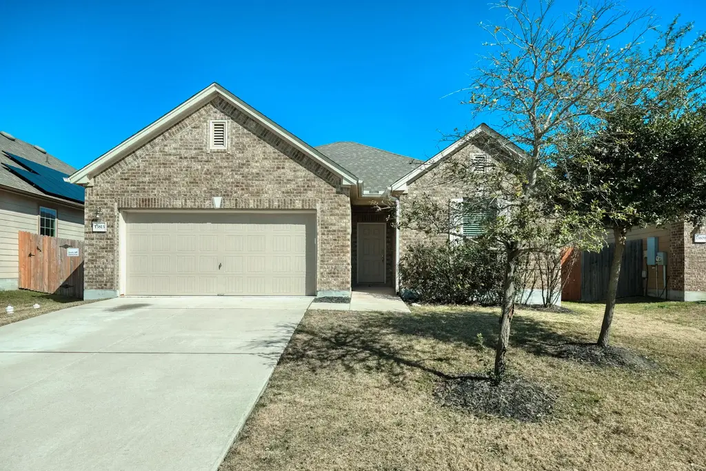 13813 James Garfield Street, Manor