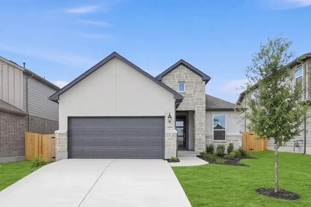 13216 Parsons Prairie Lane, Buda