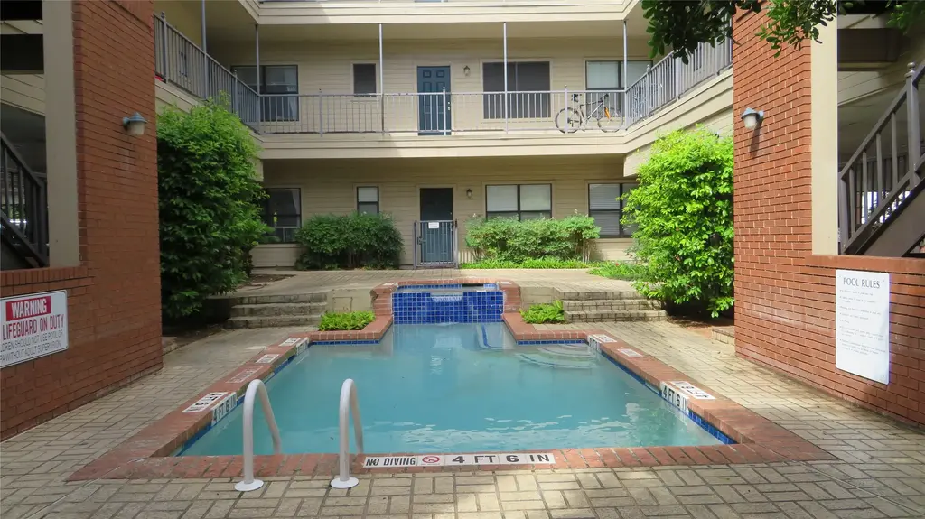106 E 30th Street 306, Austin