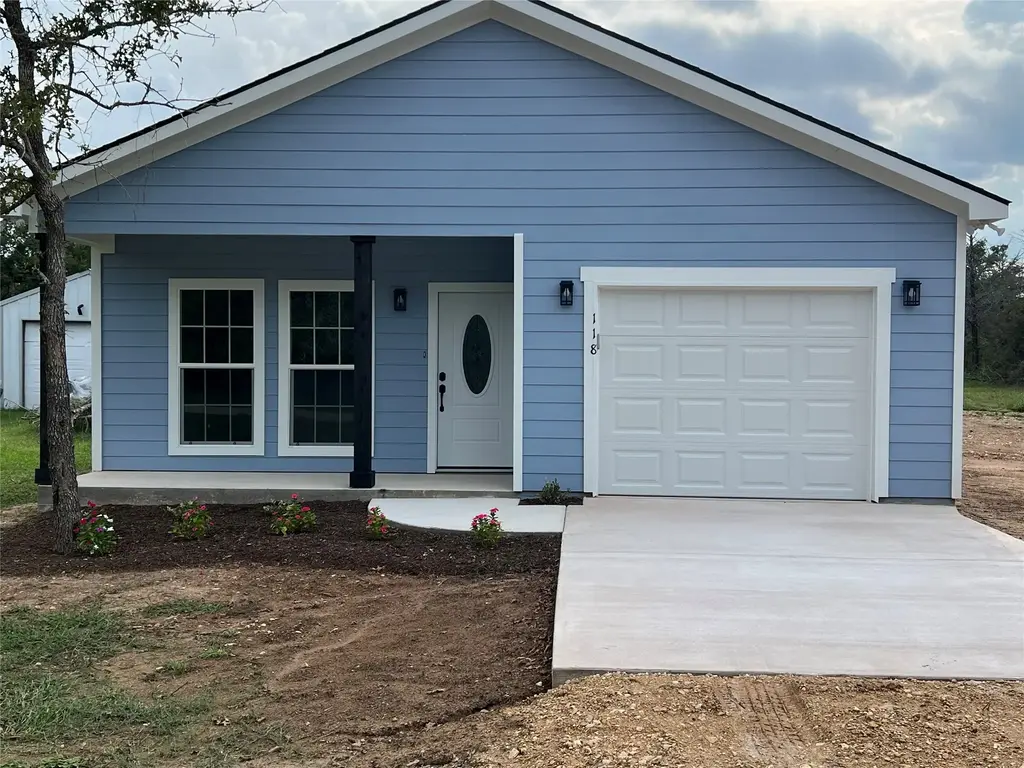 118 Peace Pipe, Smithville