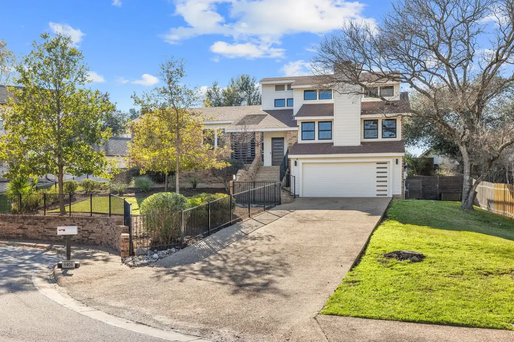 8404 Hub Cove, Austin