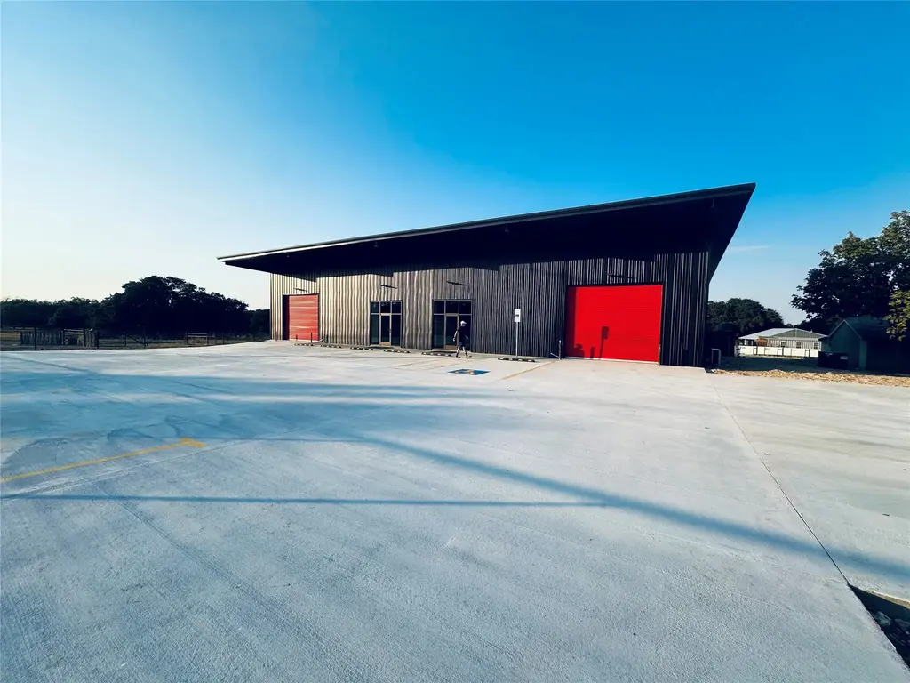 4272 Fm 2484 Bldg 1 Unit B, Salado