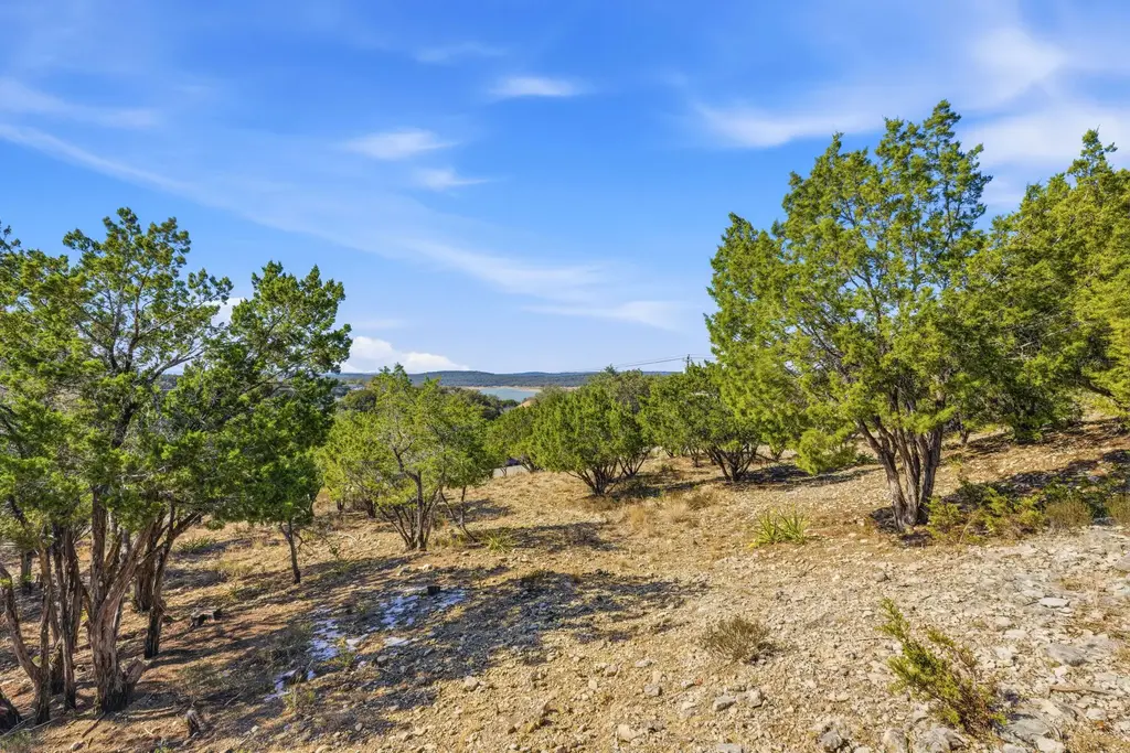 5005 Arrowhead Drive, Lago Vista