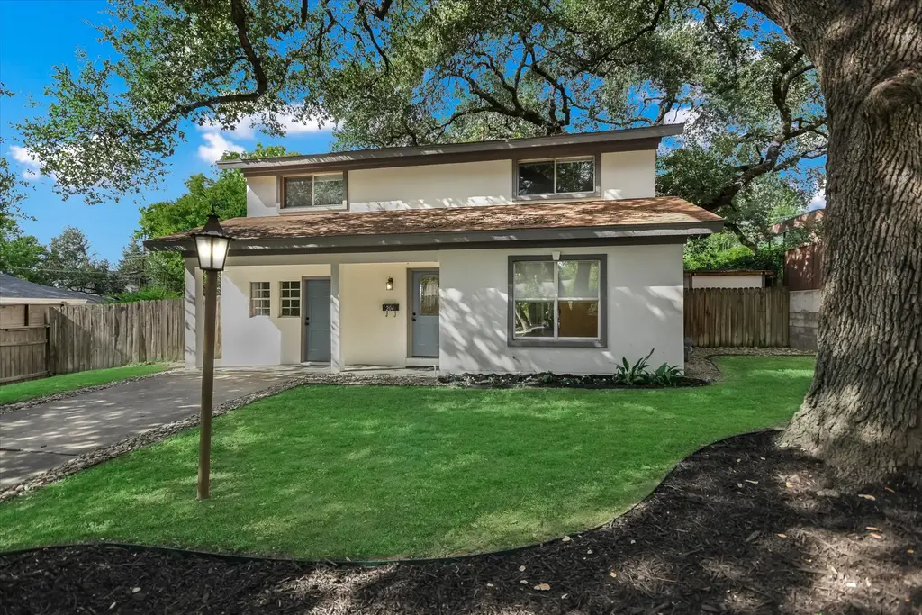204 Brewster Street, Austin