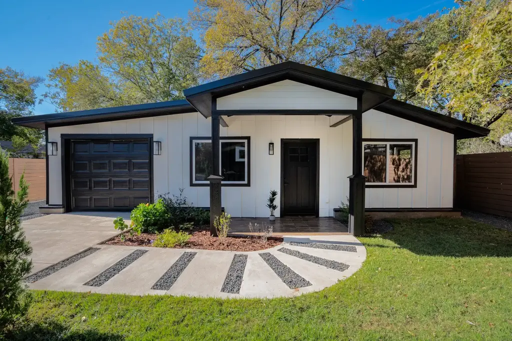 1006 Cherico #1 Street, Austin
