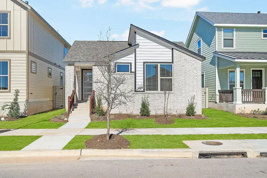 186 Weaver Lane, Bastrop