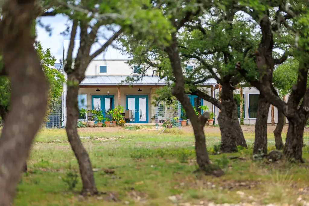 456 Colt Valley Road, Fredericksburg