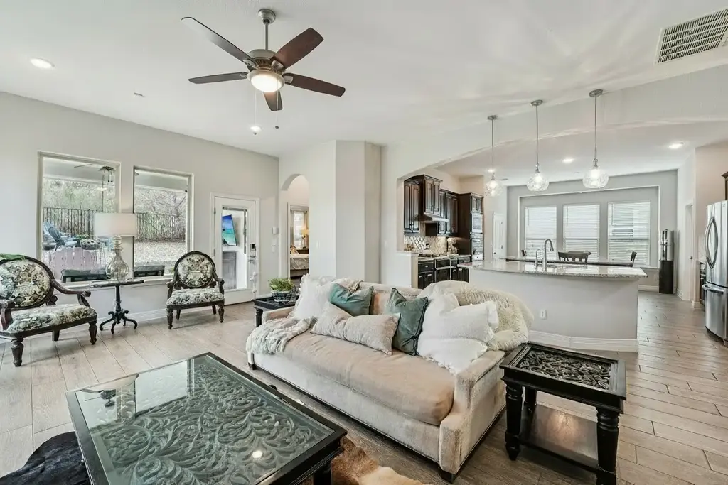 17820 Limestone Spring Lane, Austin