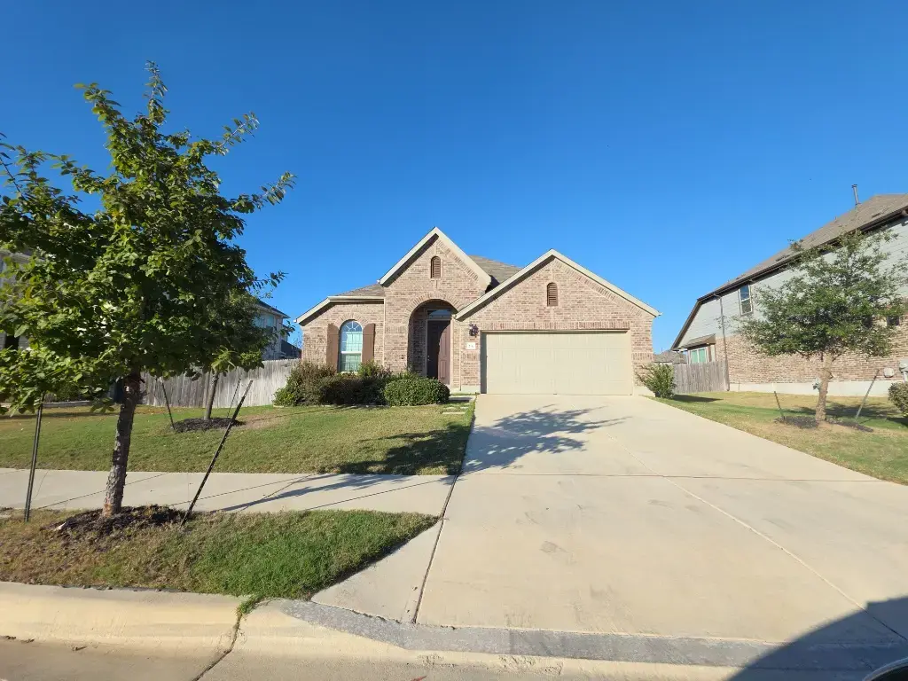 214 Roaming Drive, Hutto