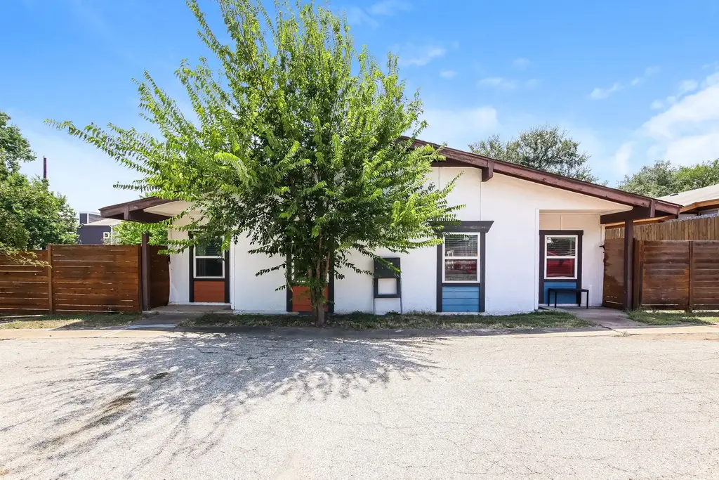 2717 Parker Lane, Austin