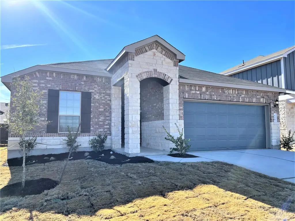 809 Mourning Dove Lane, Leander