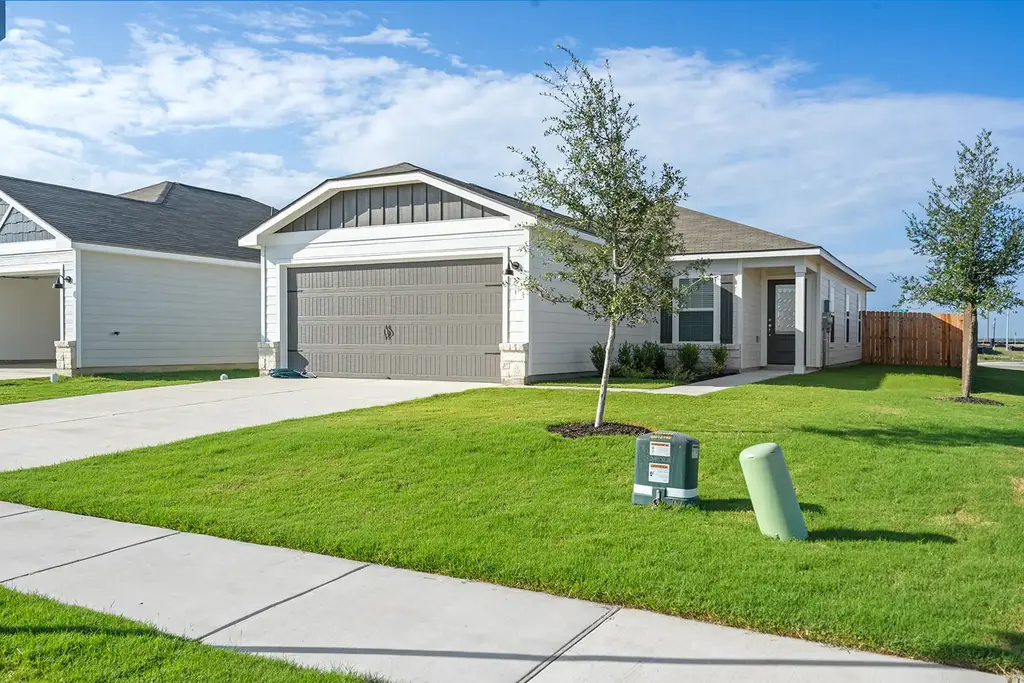 128 Paria Court, Jarrell