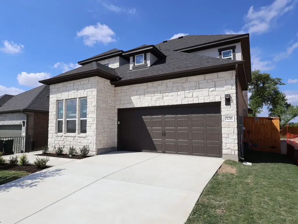 326 Bishop Wood Road, Dripping Springs