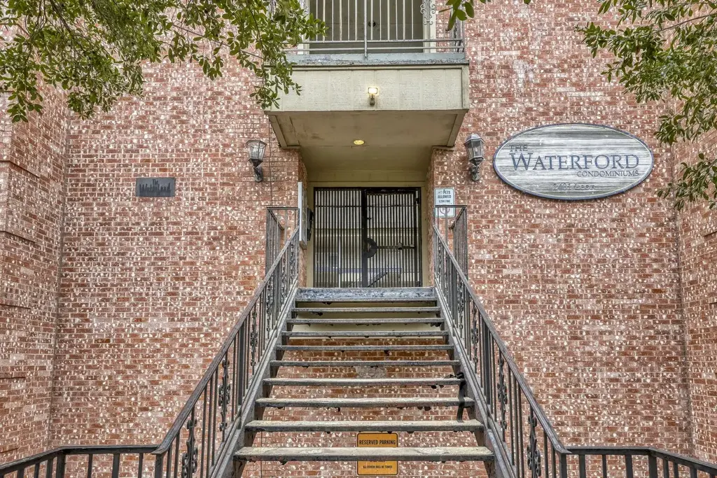 2401 Leon Street 100, Austin